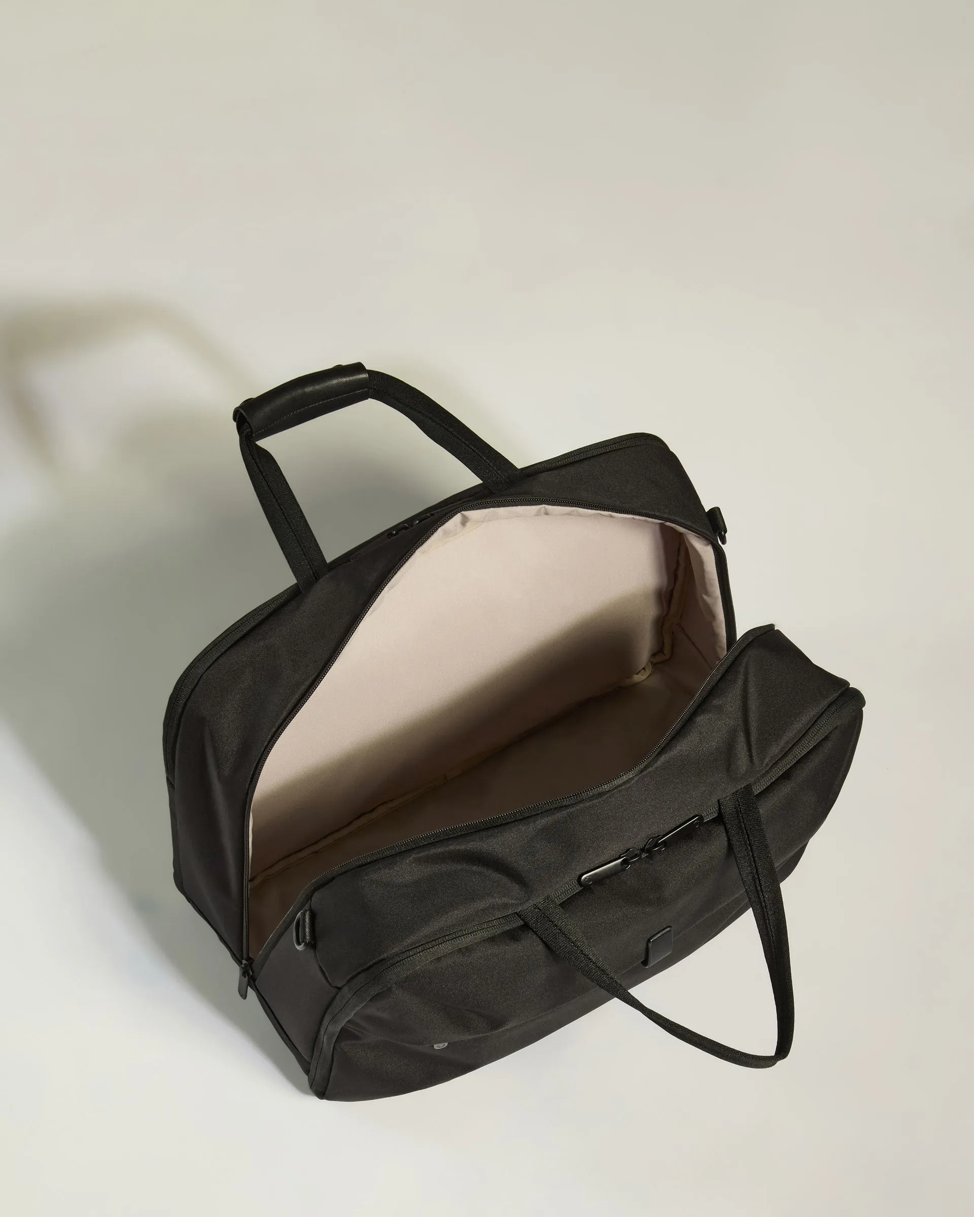 Overnight Bag in Black - Urban Light sold by Antler product image thumbnail 4