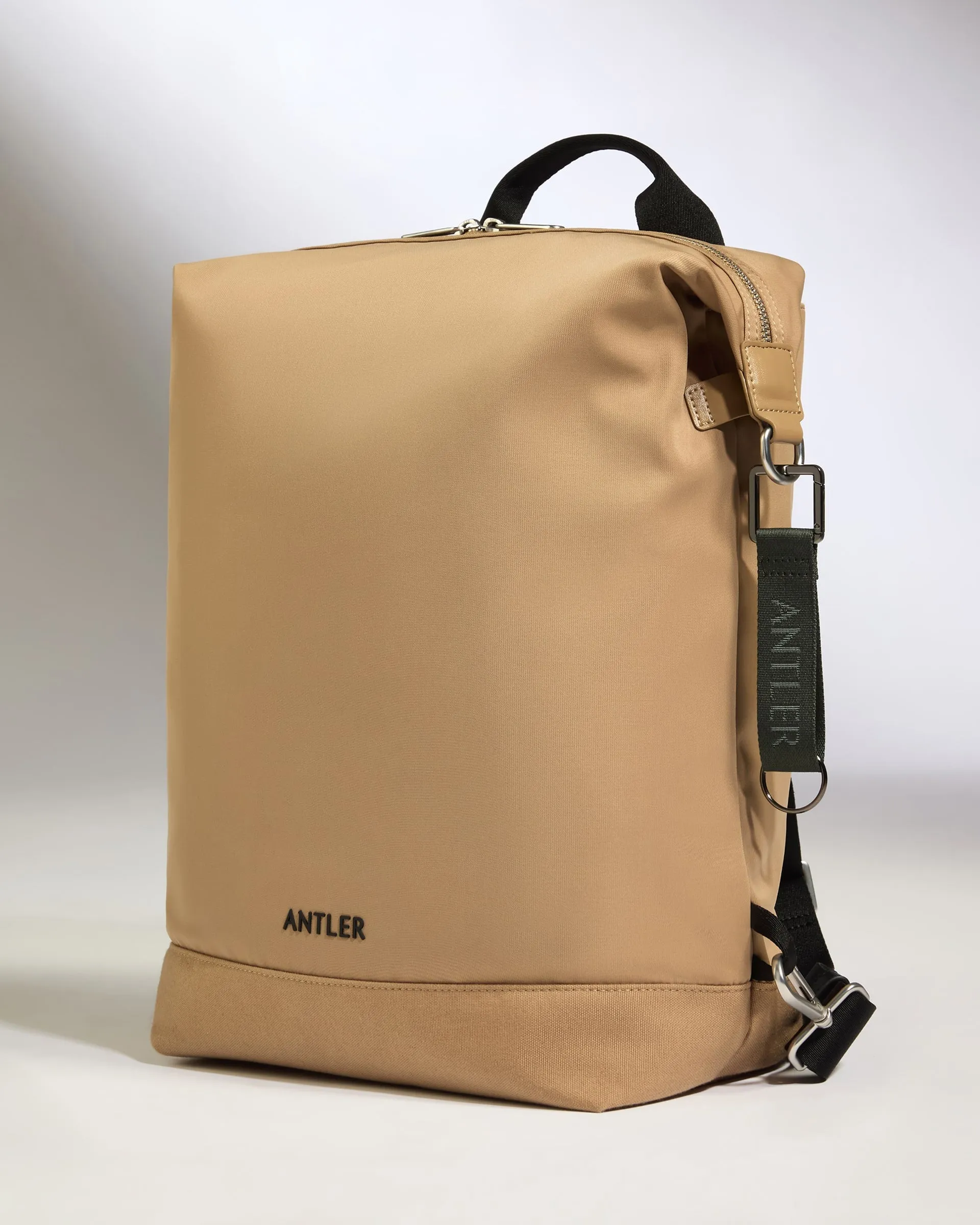 Icon Keyring in Dark Khaki Green sold by Antler product image thumbnail 2