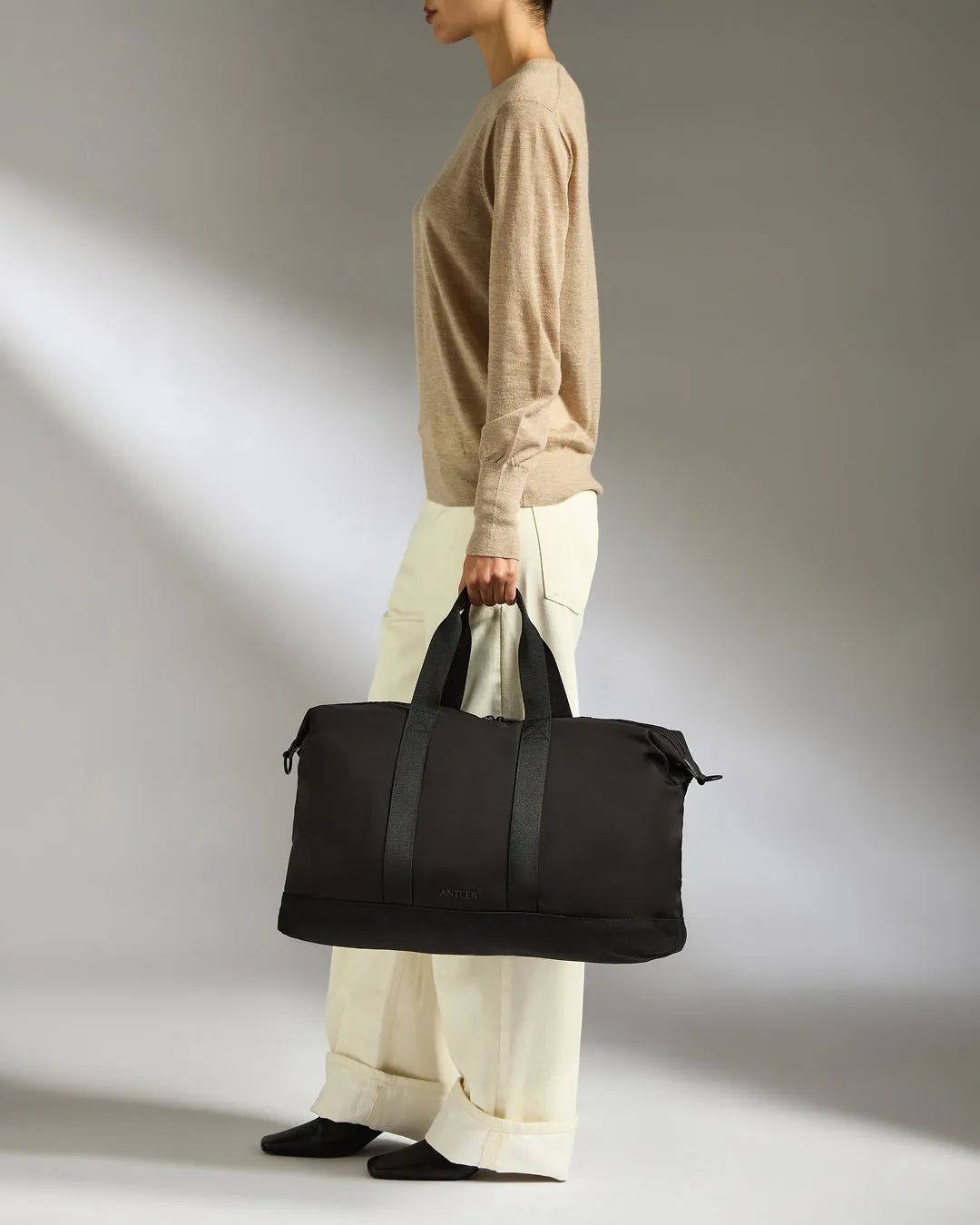 Icon Weekender Bag in Black sold by Antler product image thumbnail 3