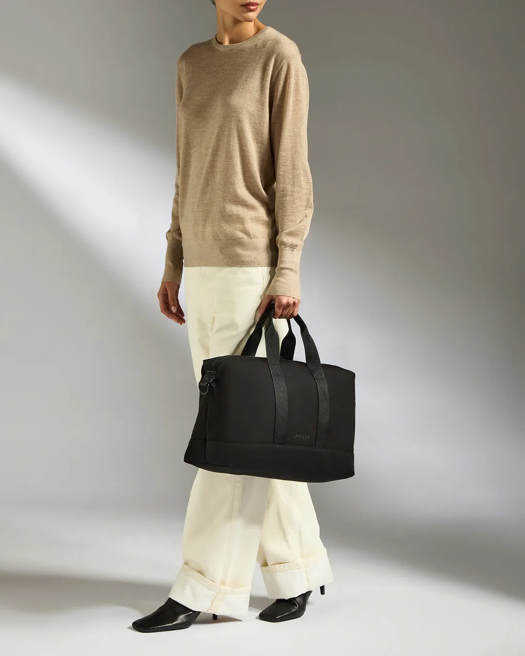Icon Overnight Bag in Black sold by Antler product image thumbnail 3
