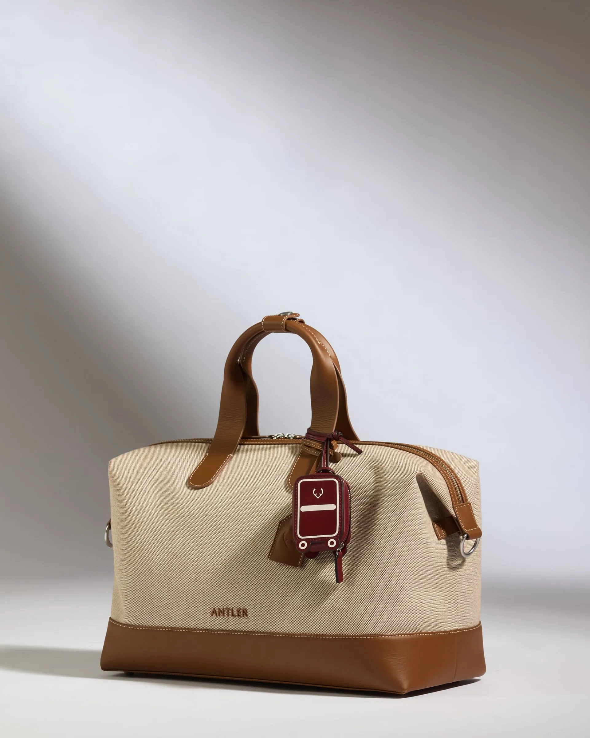 Heritage Leather AirPods Case in Cedar Red sold by Antler product image thumbnail 4