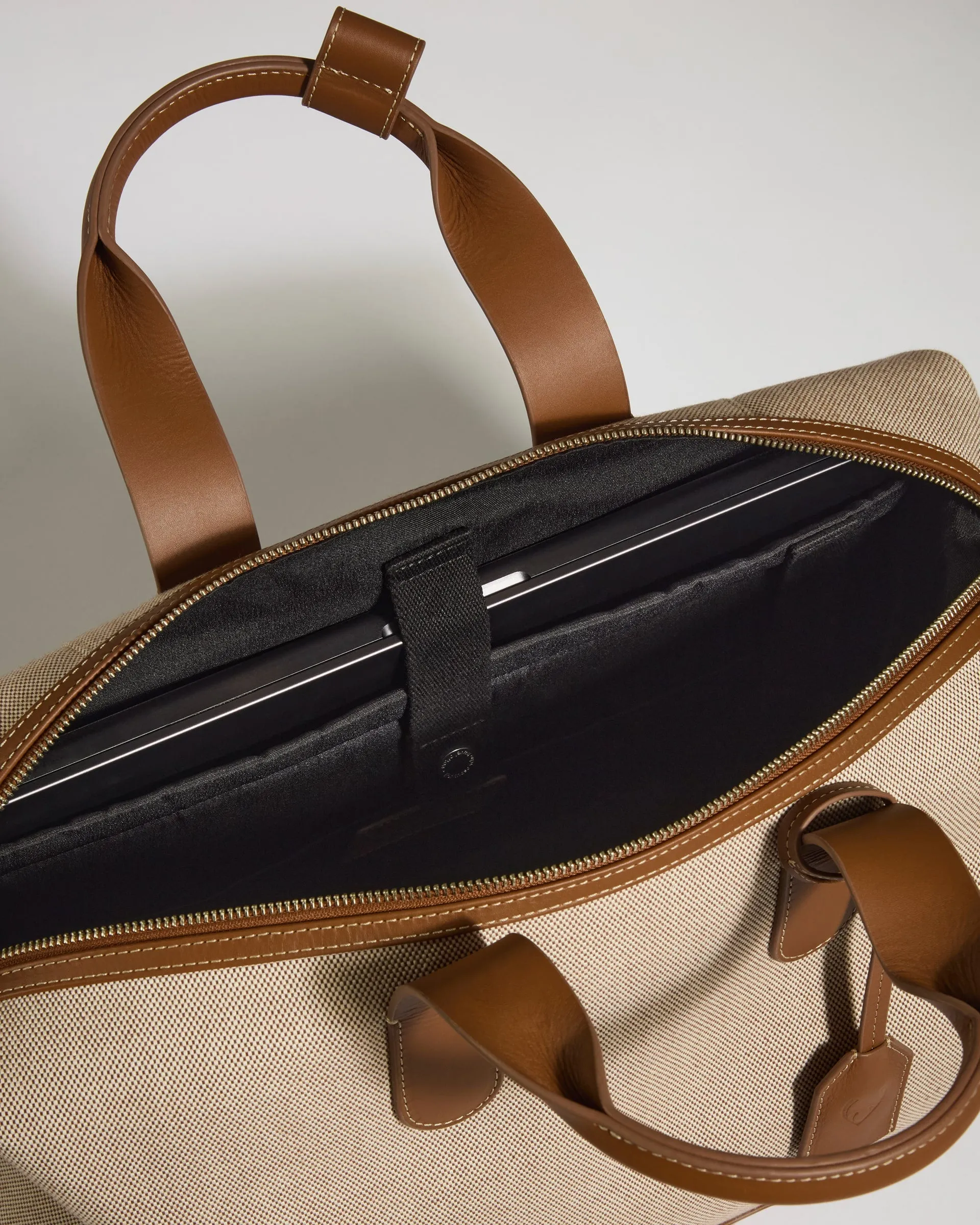 Heritage Overnight Bag in Natural sold by Antler product image thumbnail 4