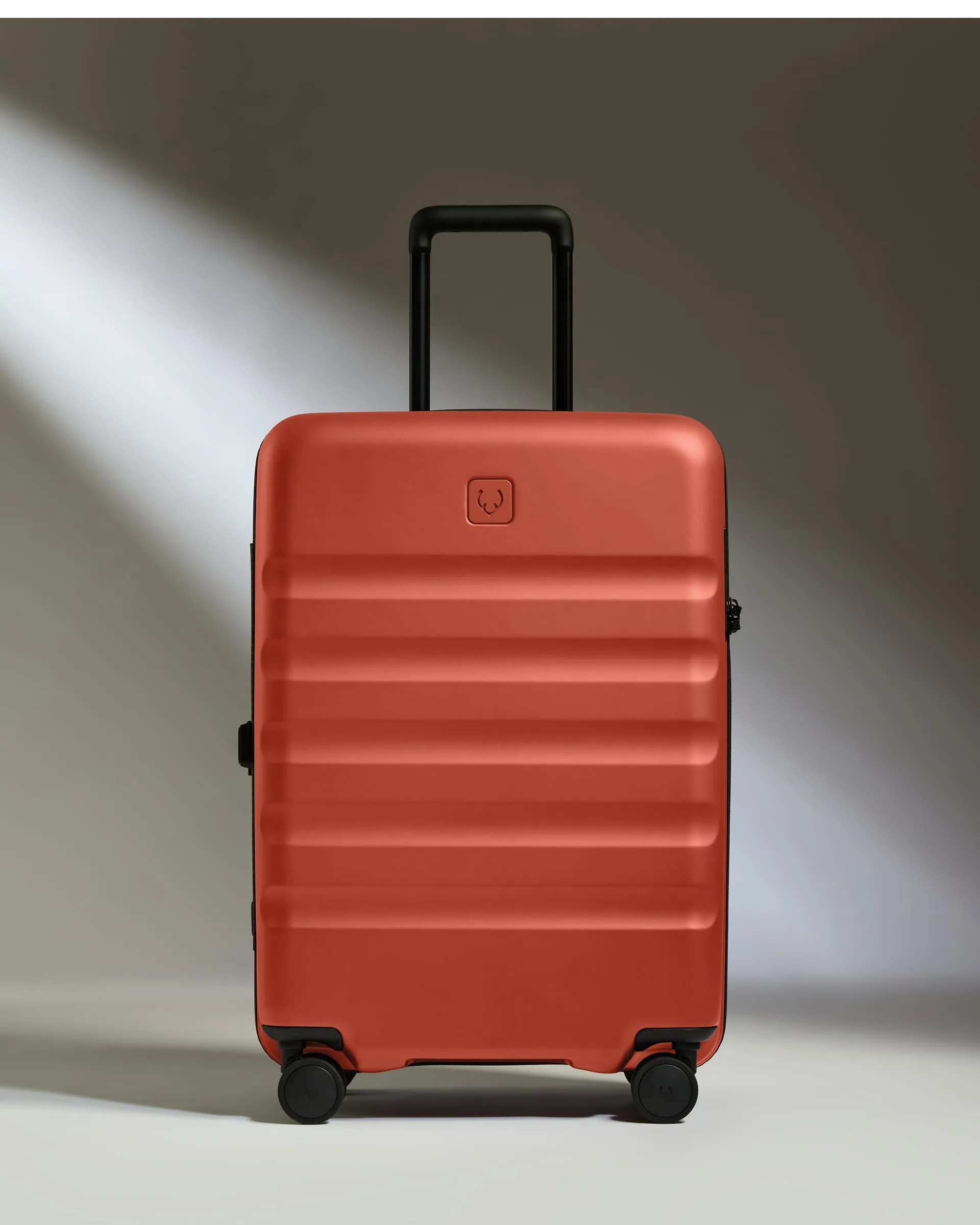 Medium Luggage in Buckthorn Red - Icon Stripe sold by Antler product image thumbnail 2