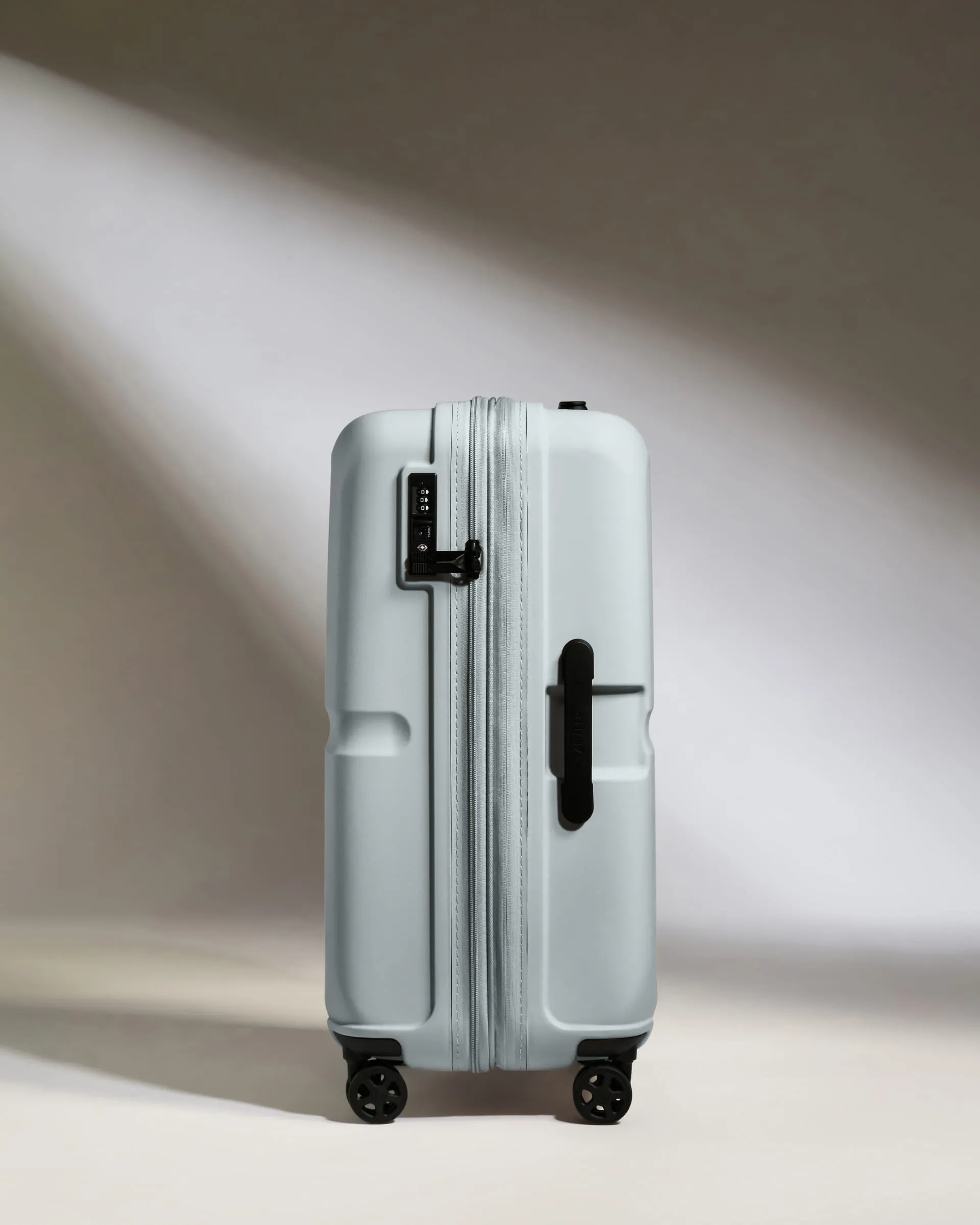 Medium Luggage in Salt Blue - Single Stripe sold by Antler product image thumbnail 5