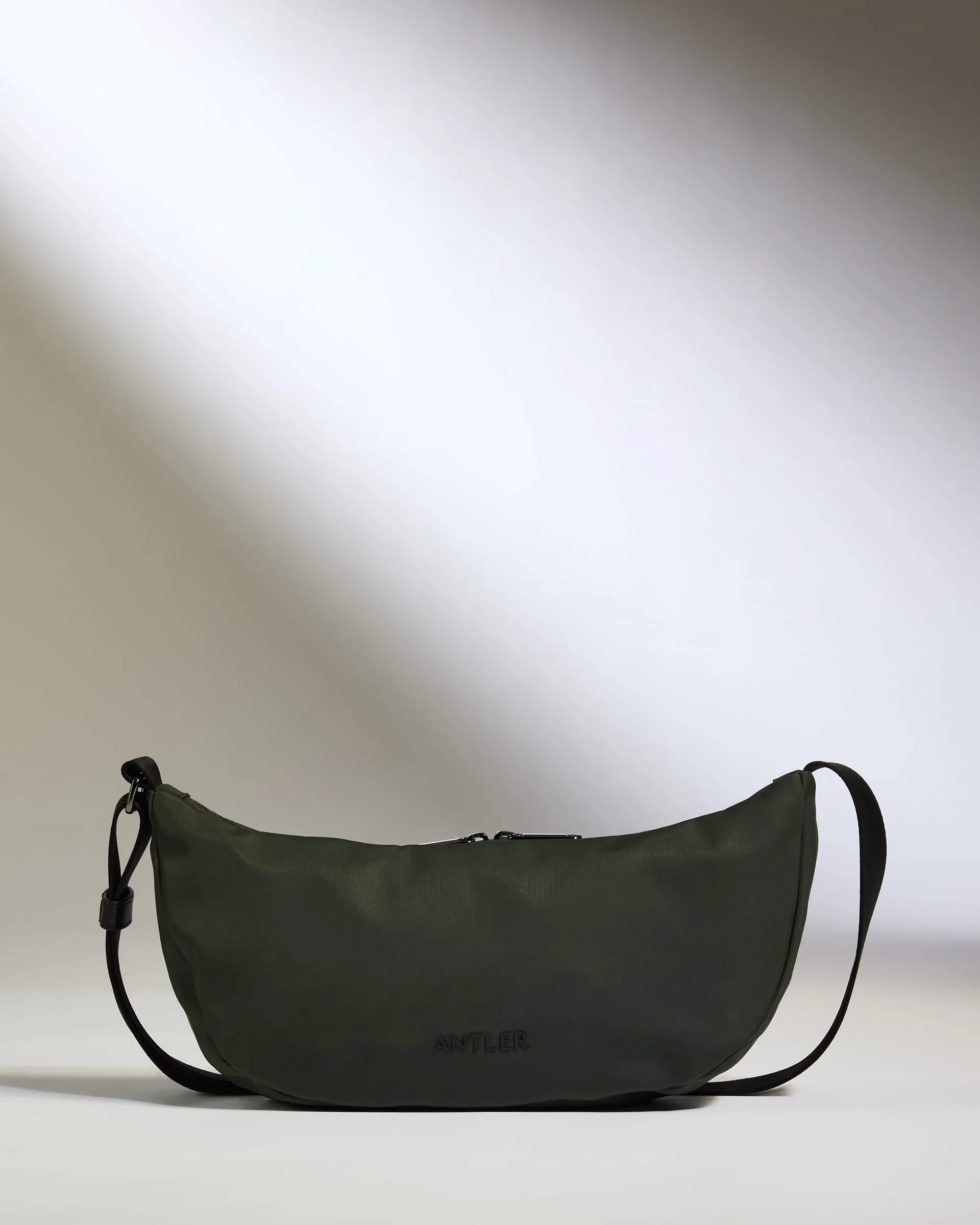 Icon Slingbag in Dark Khaki sold by Antler product image thumbnail 2