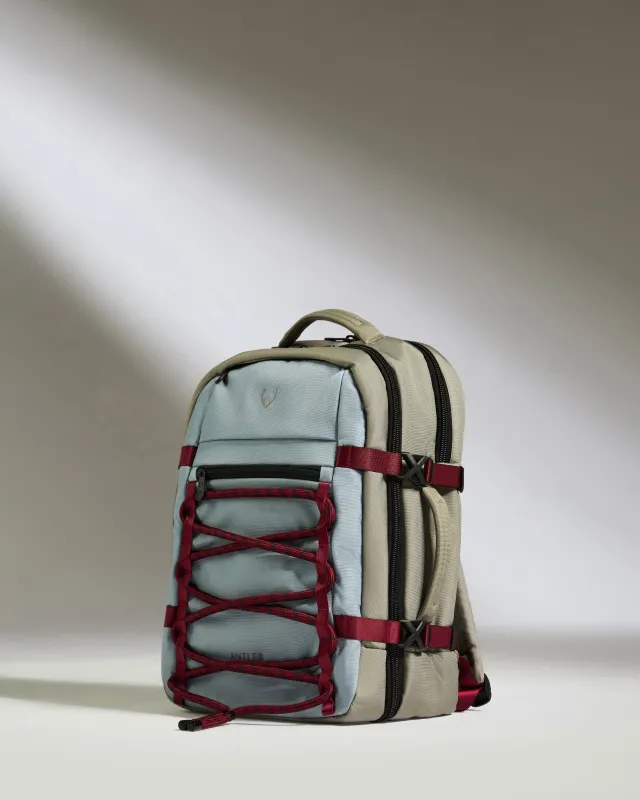 Discovery 28L Backpack in Mist Blue made by Antler
