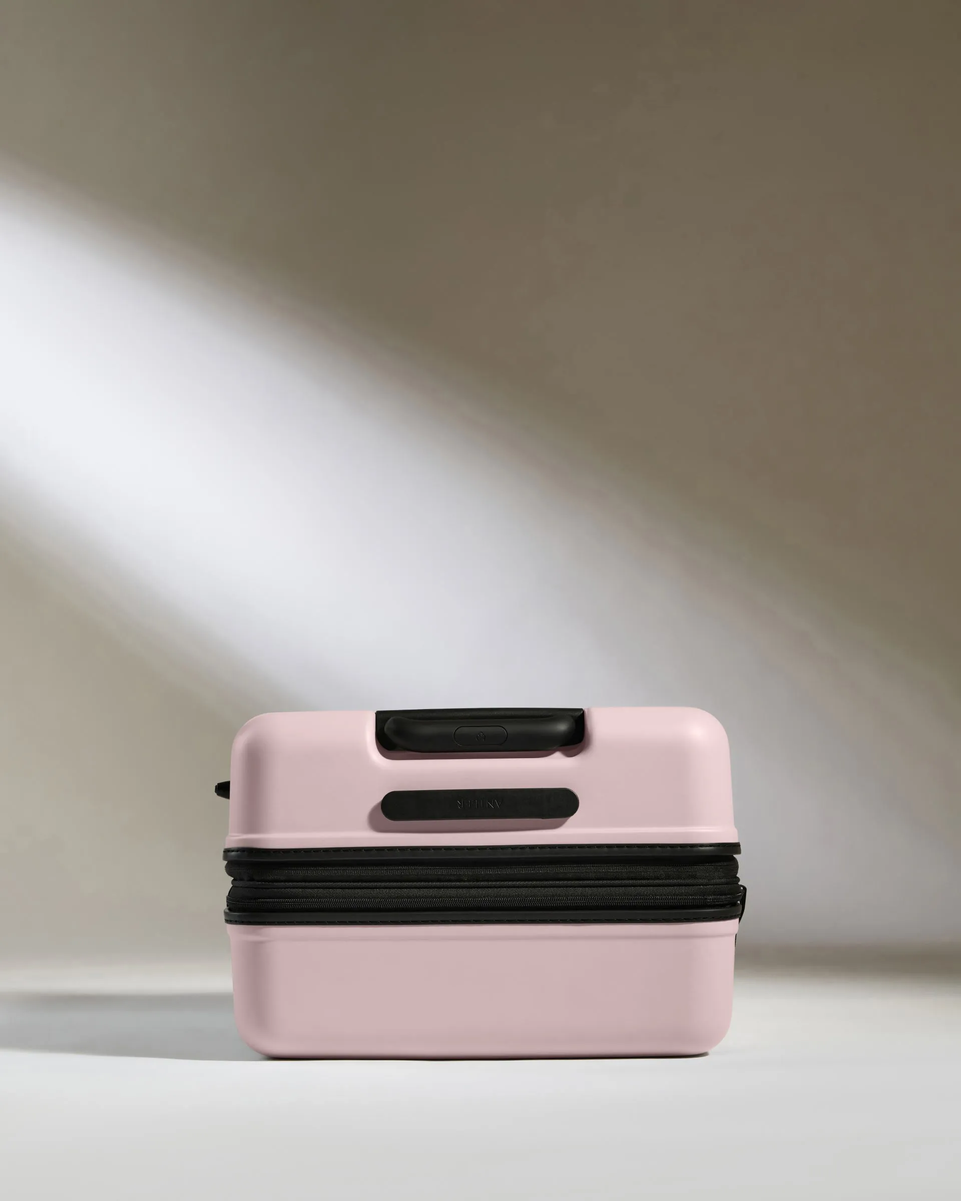 Medium Luggage in Moorland Pink - Icon Stripe sold by Antler product image thumbnail 5