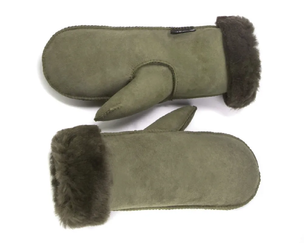 CLEARANCE SHEEPSKIN MITTENS CAMO SMALL 17.8cm/ 7 inches sold by Australian Ugg Boots