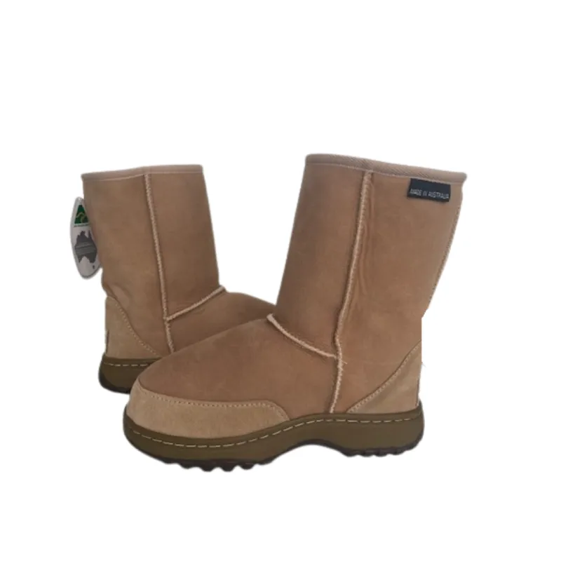 CLEARANCE OUTDOOR SHORT BOOTS SAND - AU WOMEN'S 7 | MEN'S 6 sold by Australian Ugg Boots