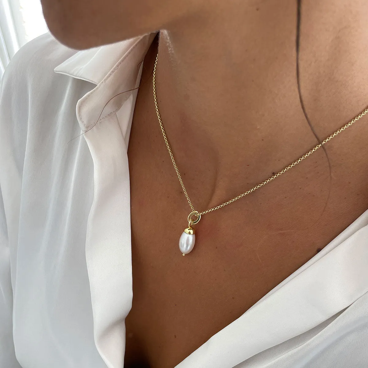 Aphrodite Natural Pearl Pendant Necklace sold by Azuni London product image thumbnail 2