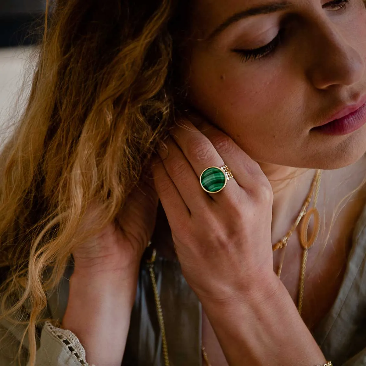 Malachite Stone Disc Cocktail Ring sold by Azuni London product image thumbnail 2