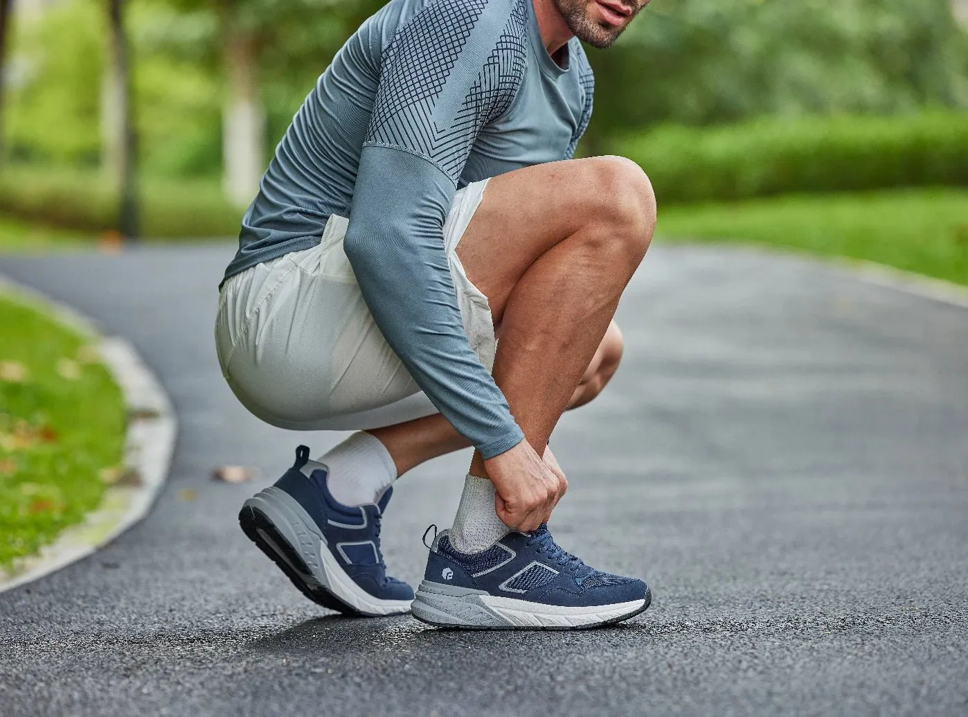 Men's Rebound Neo V2 sold by FitVille product image thumbnail 2