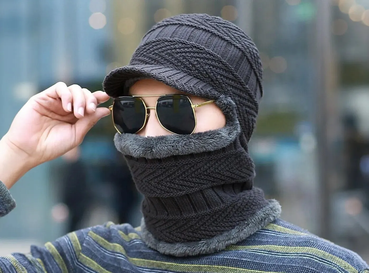 FitVille Unisex Winter Knitted Hat sold by FitVille product image thumbnail 2