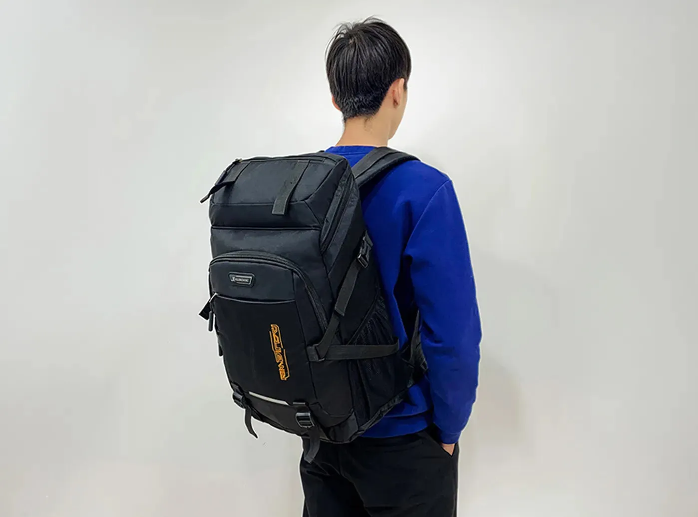 FitVille Spacious Hiking Bag sold by FitVille product image thumbnail 2