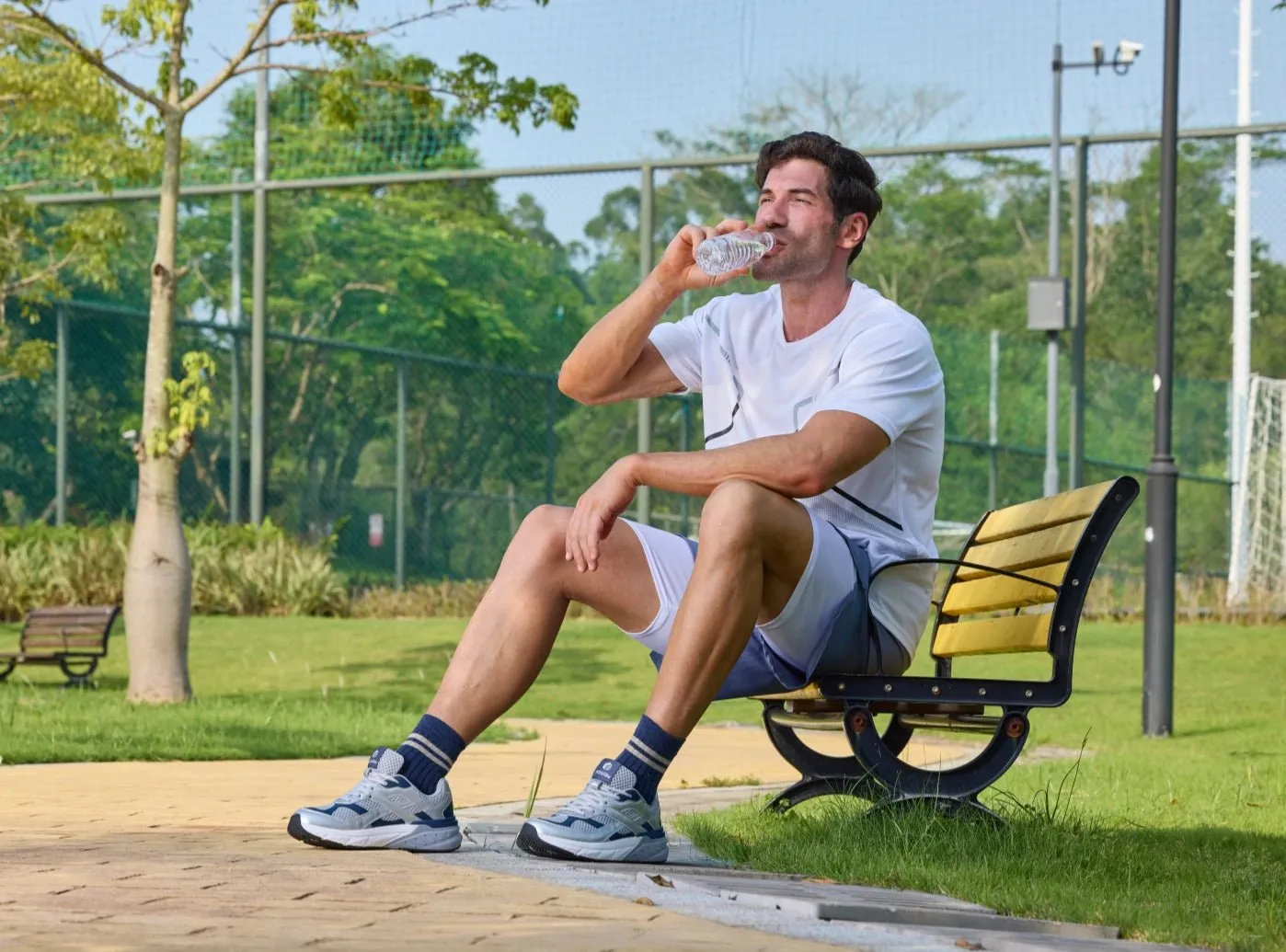 Men's Rebound Neo V6 sold by FitVille product image thumbnail 2