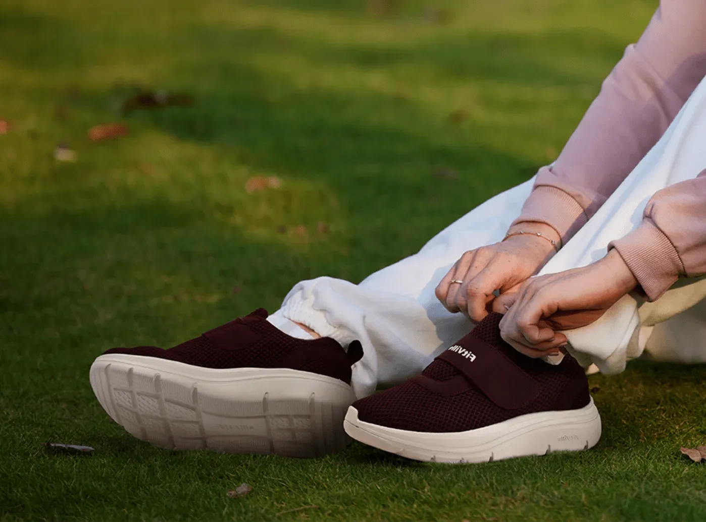 Women's Cloud Wanderer StrapFit V14 sold by FitVille product image thumbnail 2