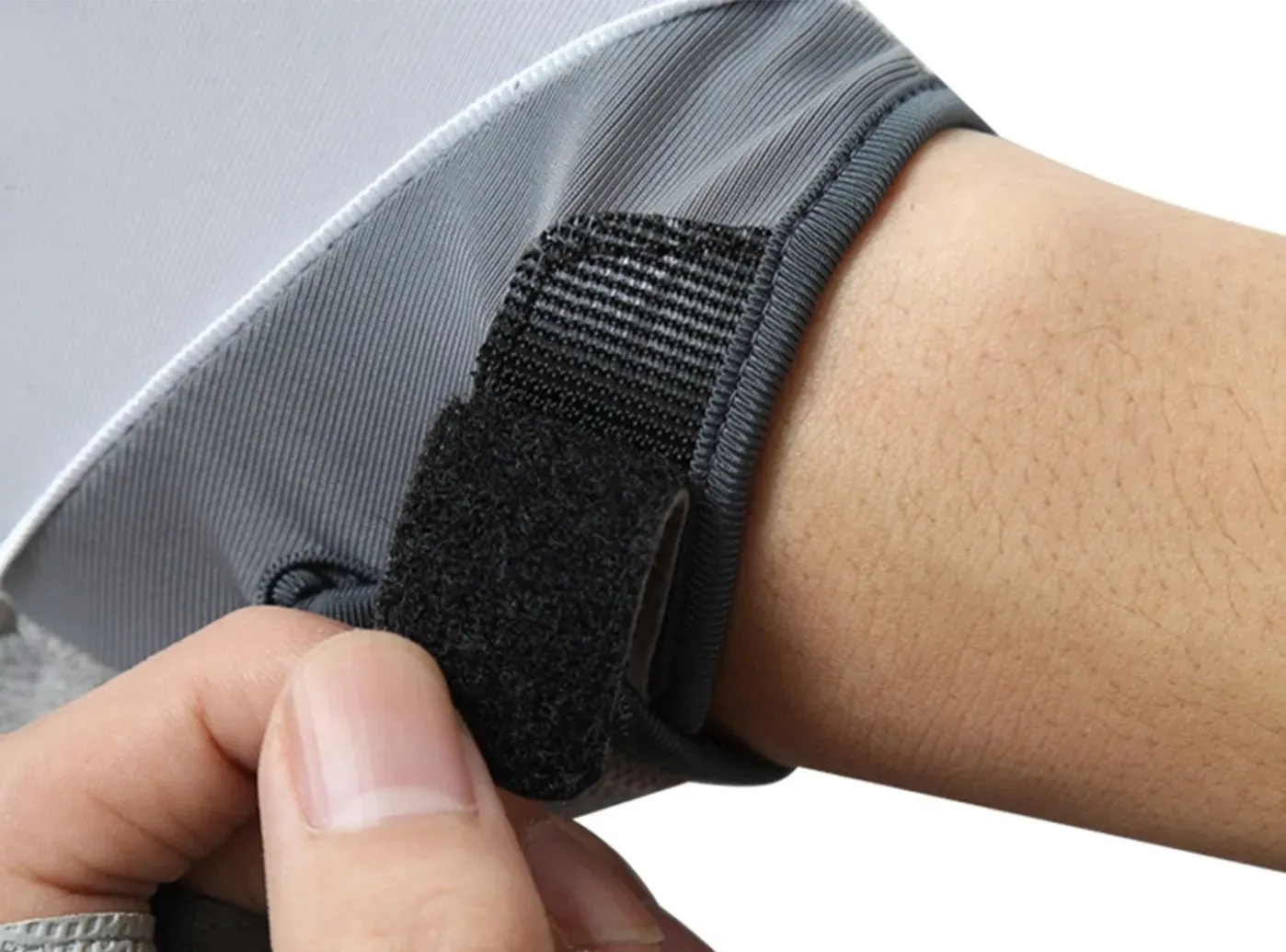 FitVille Half-Finger Outdoor Gloves sold by FitVille product image thumbnail 4