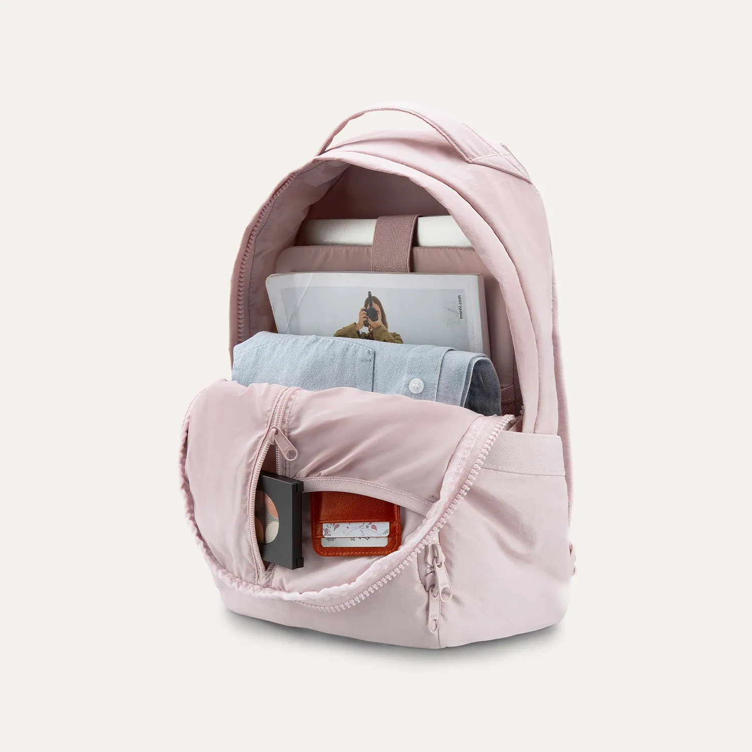 Zoraesque 14L Featherlight 13.3 Inch Backpack sold by Bagsmart product image thumbnail 2