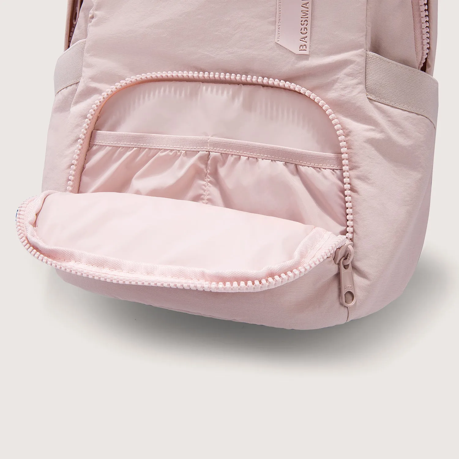Zoraesque 14L Featherlight 13.3 Inch Backpack sold by Bagsmart product image thumbnail 3