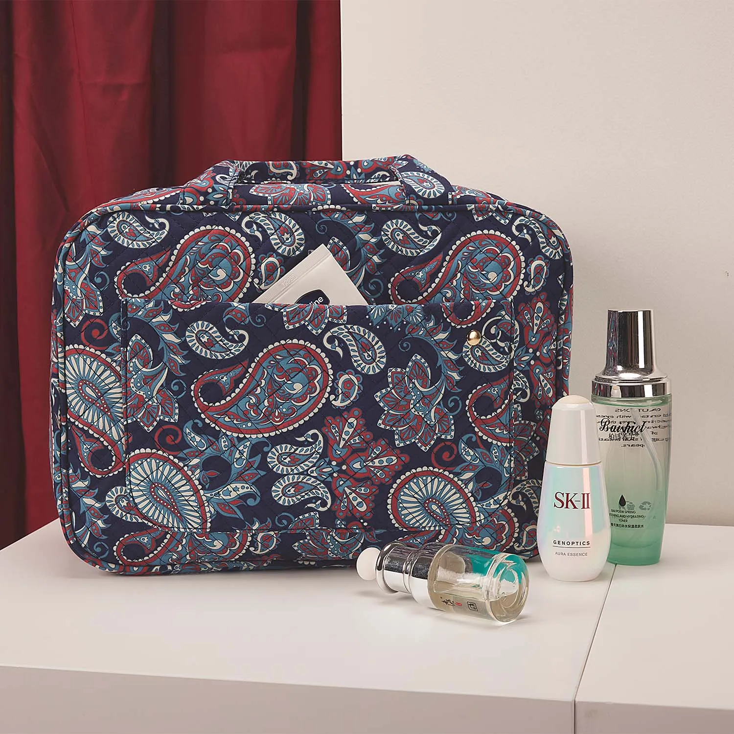 Bonchemin Red Paisley The Space Saver Toiletry Bag sold by Bagsmart product image thumbnail 5