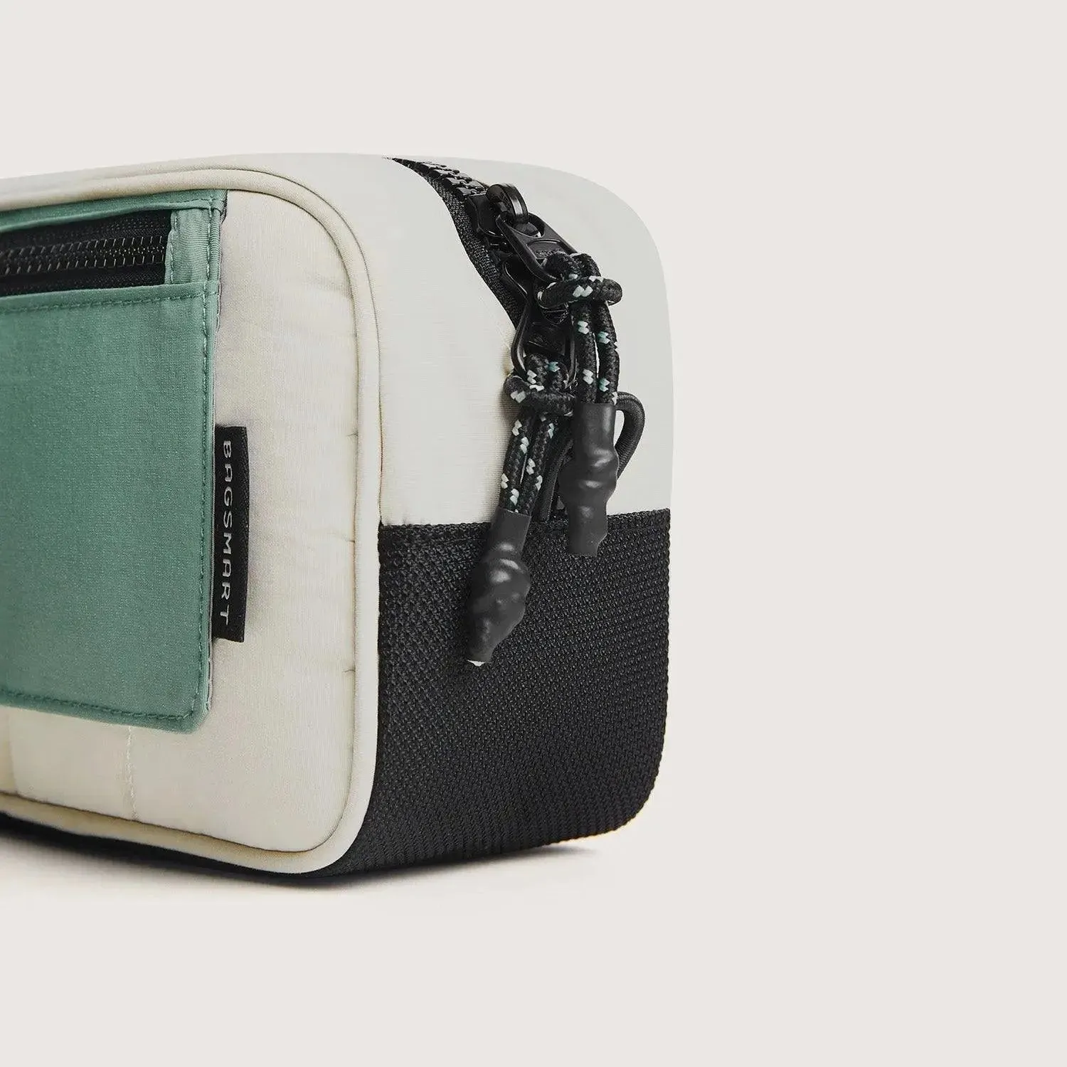 (FREE GIFT) Paz 2L Dopp Kit sold by Bagsmart product image thumbnail 4