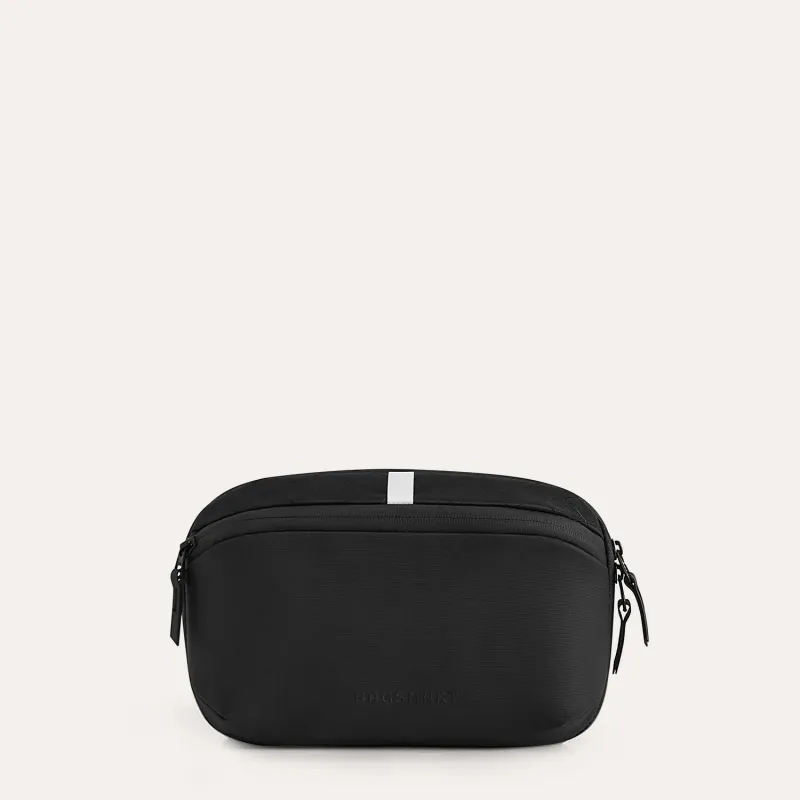 Dense Dopp Kit sold by Bagsmart