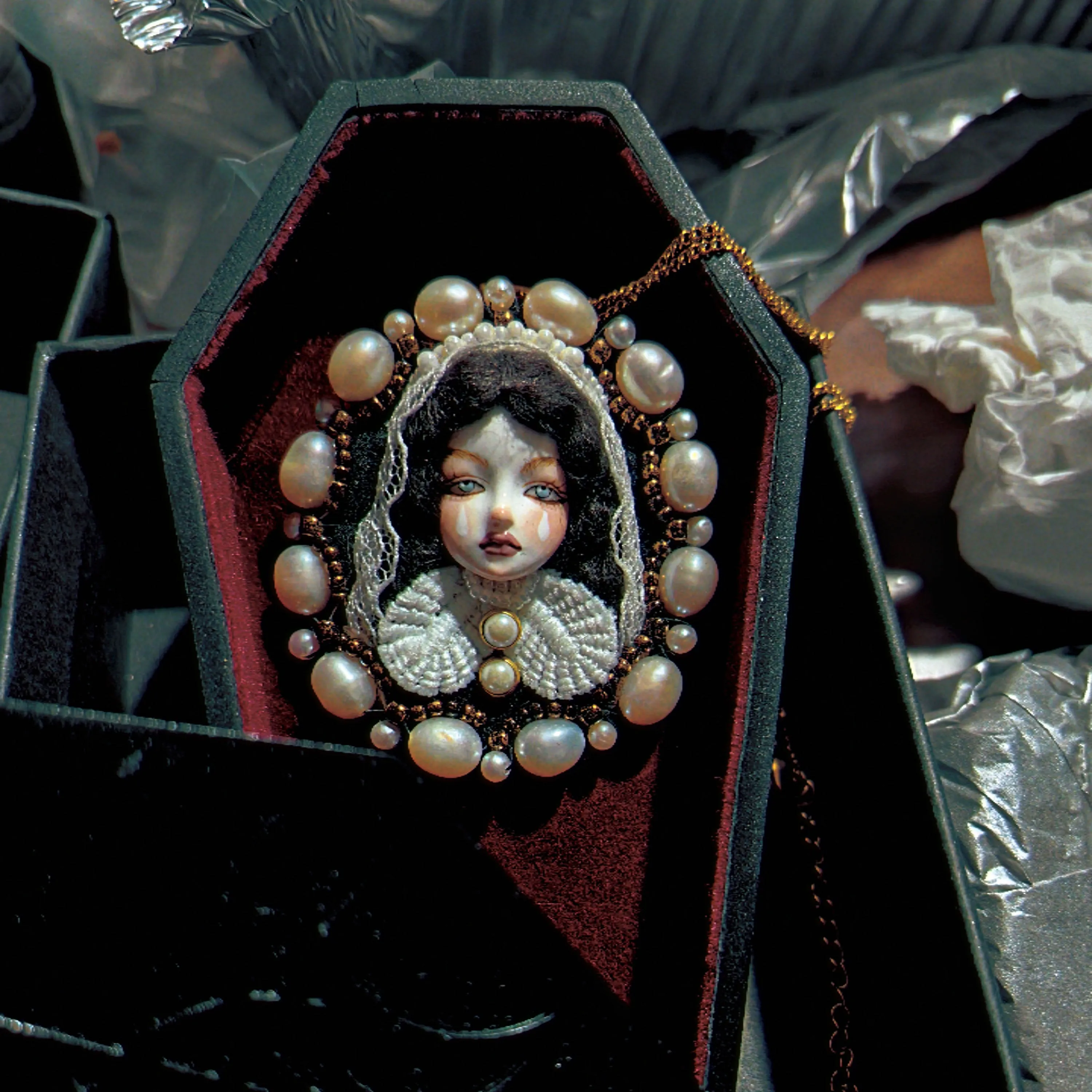 Handmade Antique-Inspired Royal Court Doll Brooch sold by Belle Juri product image thumbnail 2