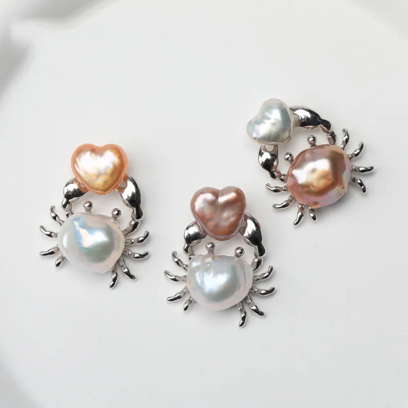 Crab Baroque Pearl Necklace sold by Belle Juri product image thumbnail 2