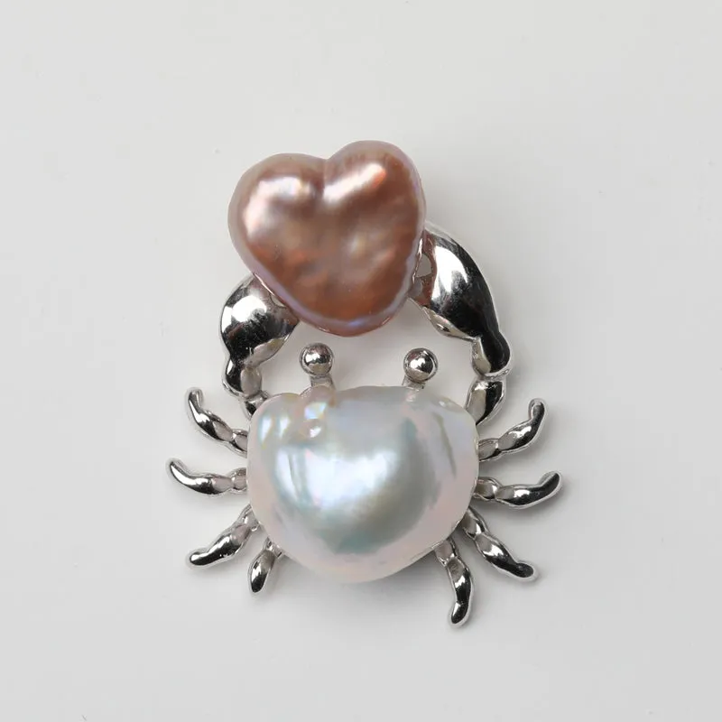 Crab Baroque Pearl Necklace sold by Belle Juri product image thumbnail 5