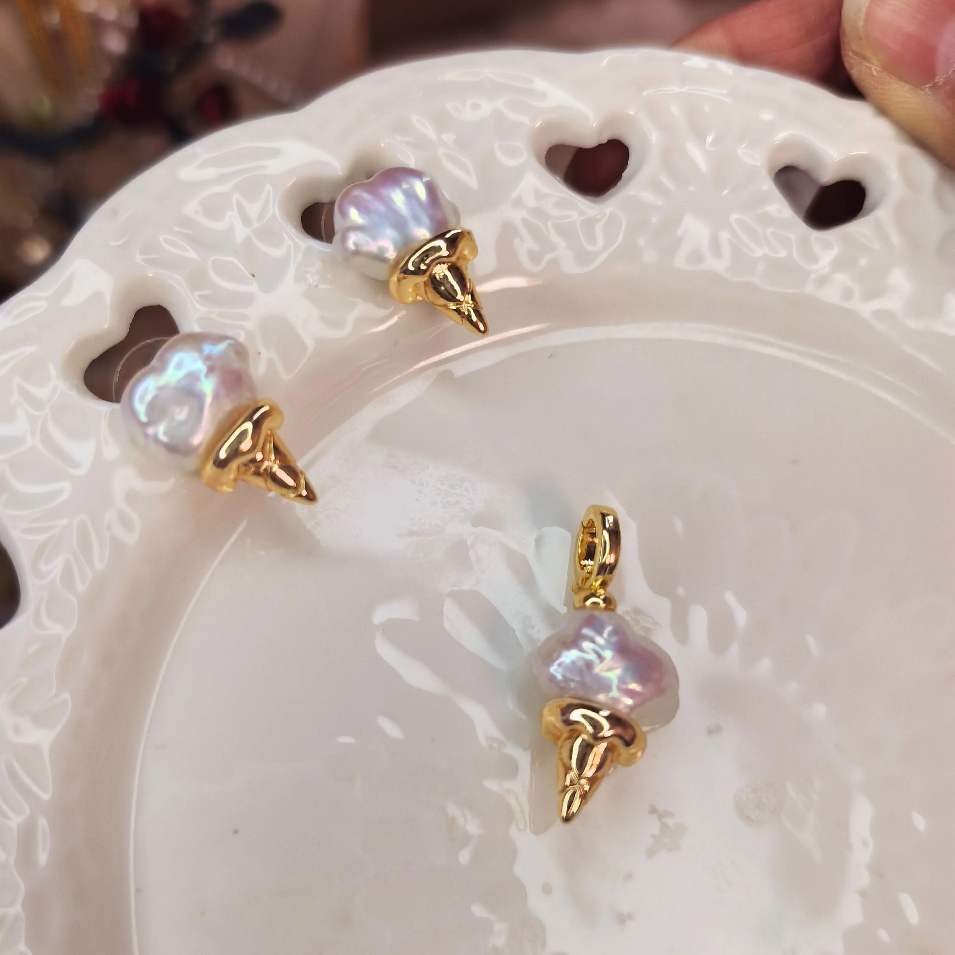 Ice Cream Baroque Pearl Stud Earrings&pendant sold by Belle Juri product image thumbnail 4