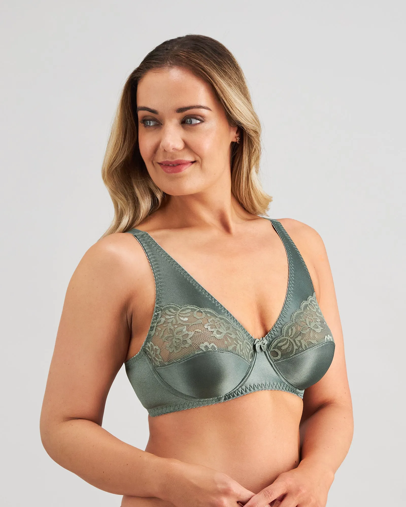 Classic Underwire Underwire Bra sold by Bendon Lingerie product image thumbnail 2