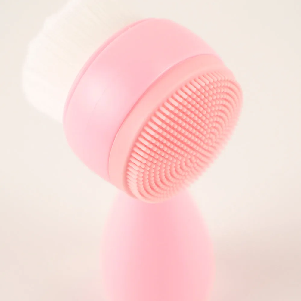 LT Jet Set Glam Wash Bag Set sold by Bentley Leathers product image thumbnail 2