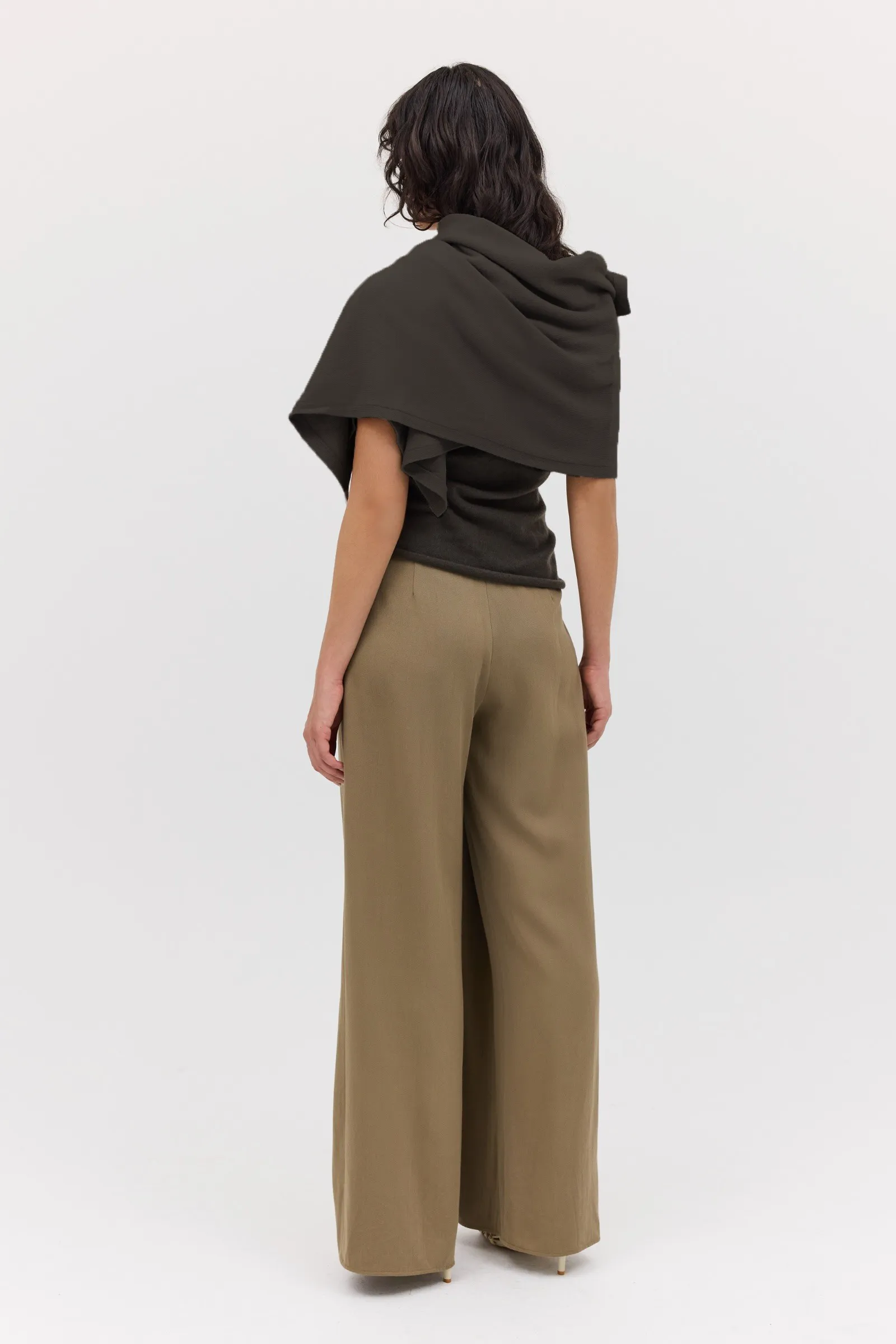 LIQUORICE CASHMERE TRANQUIL KNIT CAPE sold by Bianca Spender product image thumbnail 5