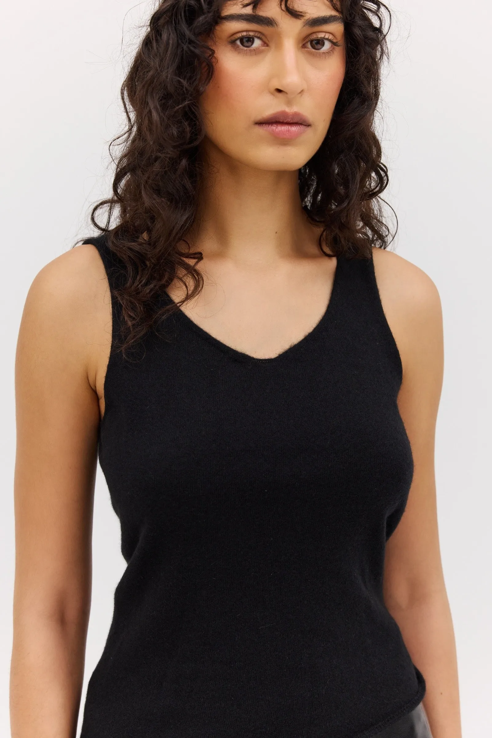 BLACK CASHMERE TENDER KNIT sold by Bianca Spender product image thumbnail 2