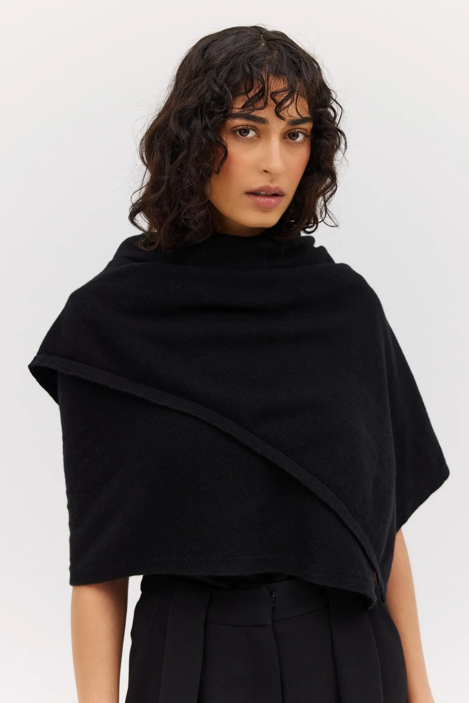 BLACK CASHMERE TRANQUIL KNIT CAPE sold by Bianca Spender product image thumbnail 2