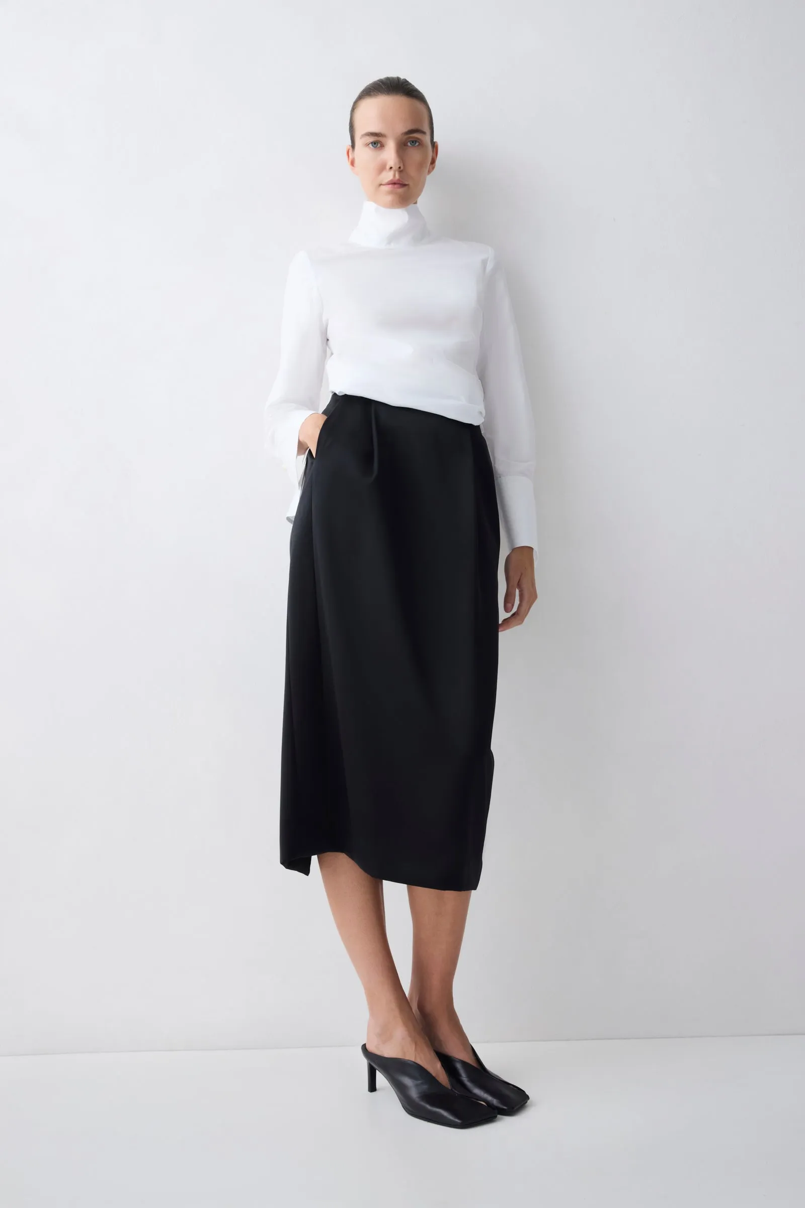 WHITE COTTON SHIRTING BYSTANDER TOP sold by Bianca Spender product image thumbnail 2