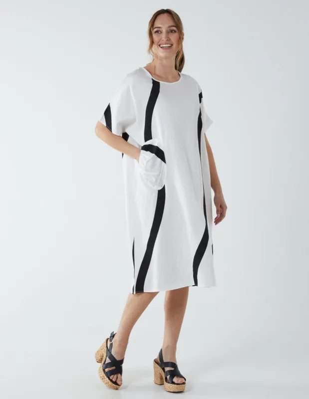 Abstract Line Detail Shift Dress sold by Blue Vanilla