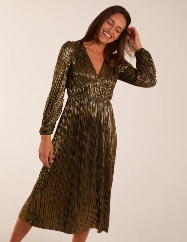 Plisse V-Neck Elasticated Midi Dress sold by Blue Vanilla