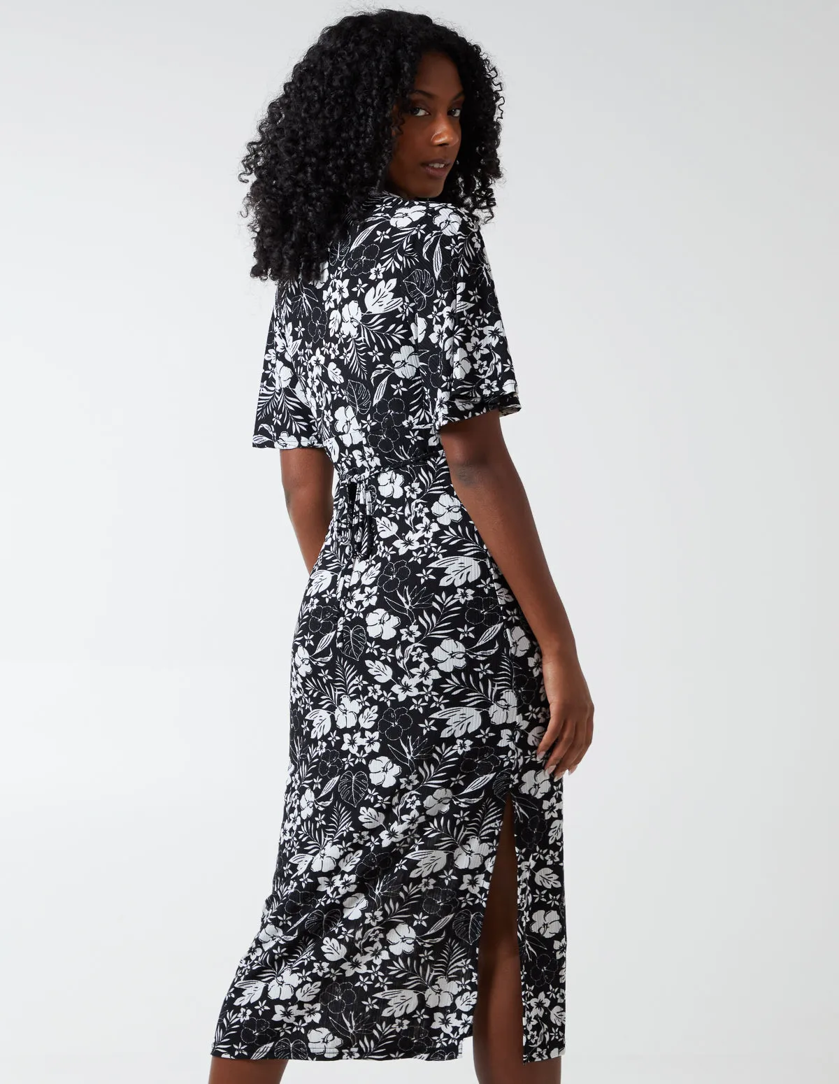 Cut Out Midi Dress sold by Blue Vanilla product image thumbnail 5