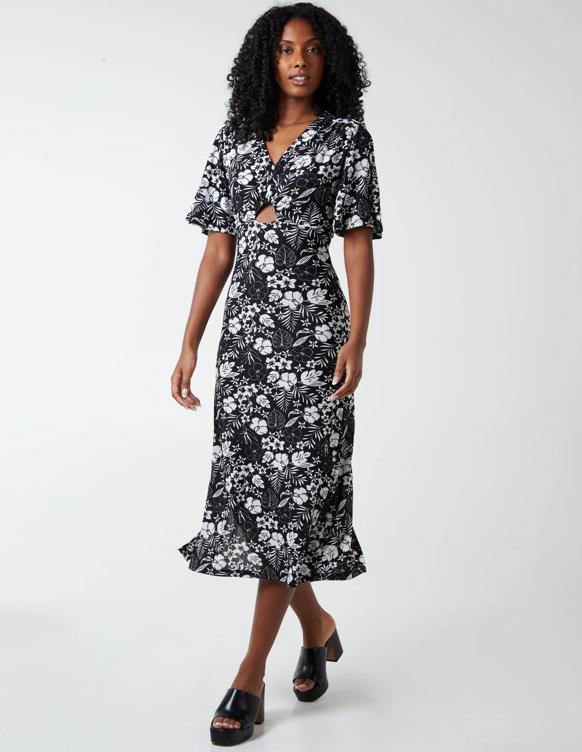 Cut Out Midi Dress sold by Blue Vanilla product image thumbnail 2