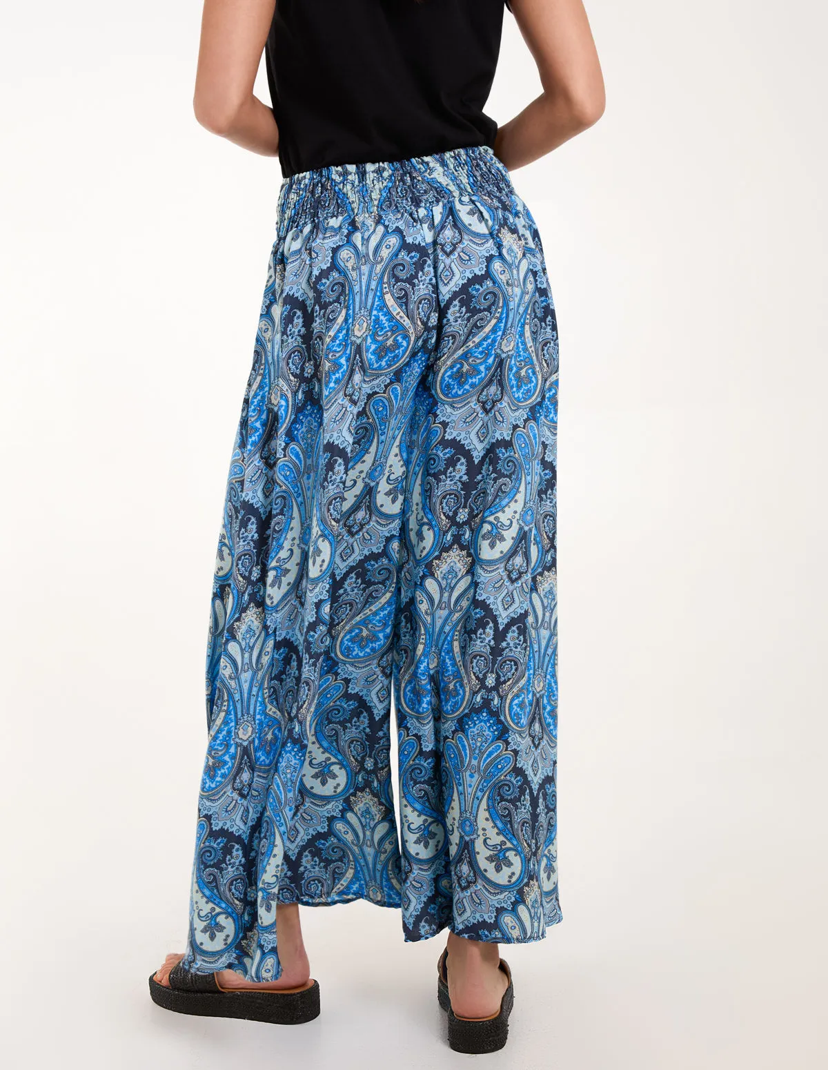 Embellished Waist Wide Leg Trousers sold by Blue Vanilla product image thumbnail 4