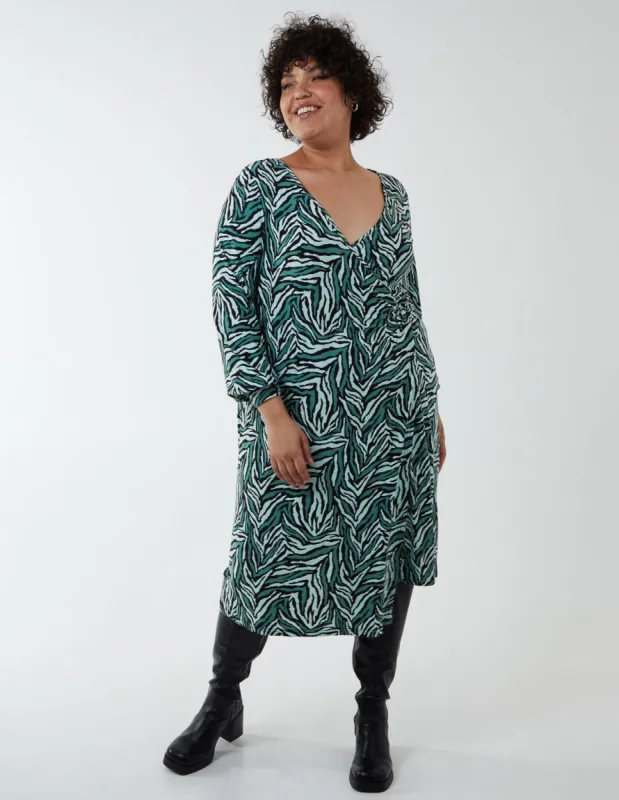 Curve V-Neck Ring Detail Midi Dress sold by Blue Vanilla