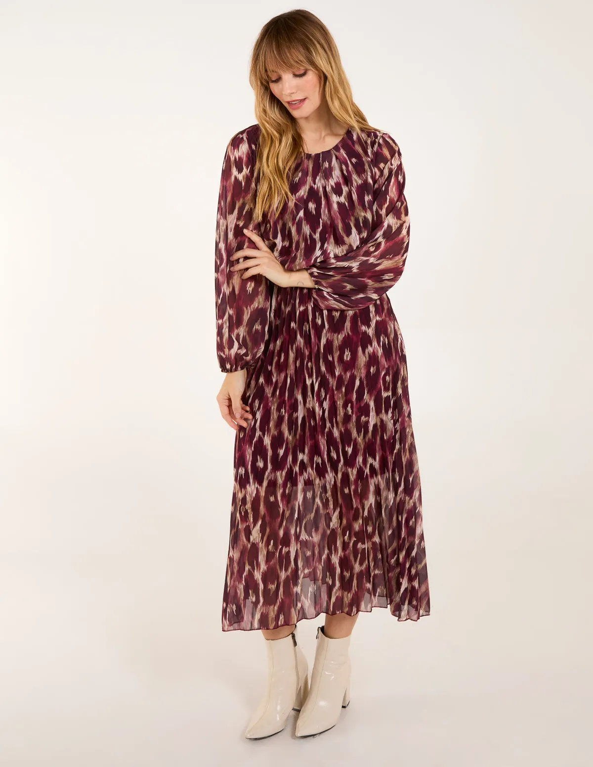 Round Neck Pleated Abstract Leopard Dress sold by Blue Vanilla product image thumbnail 3