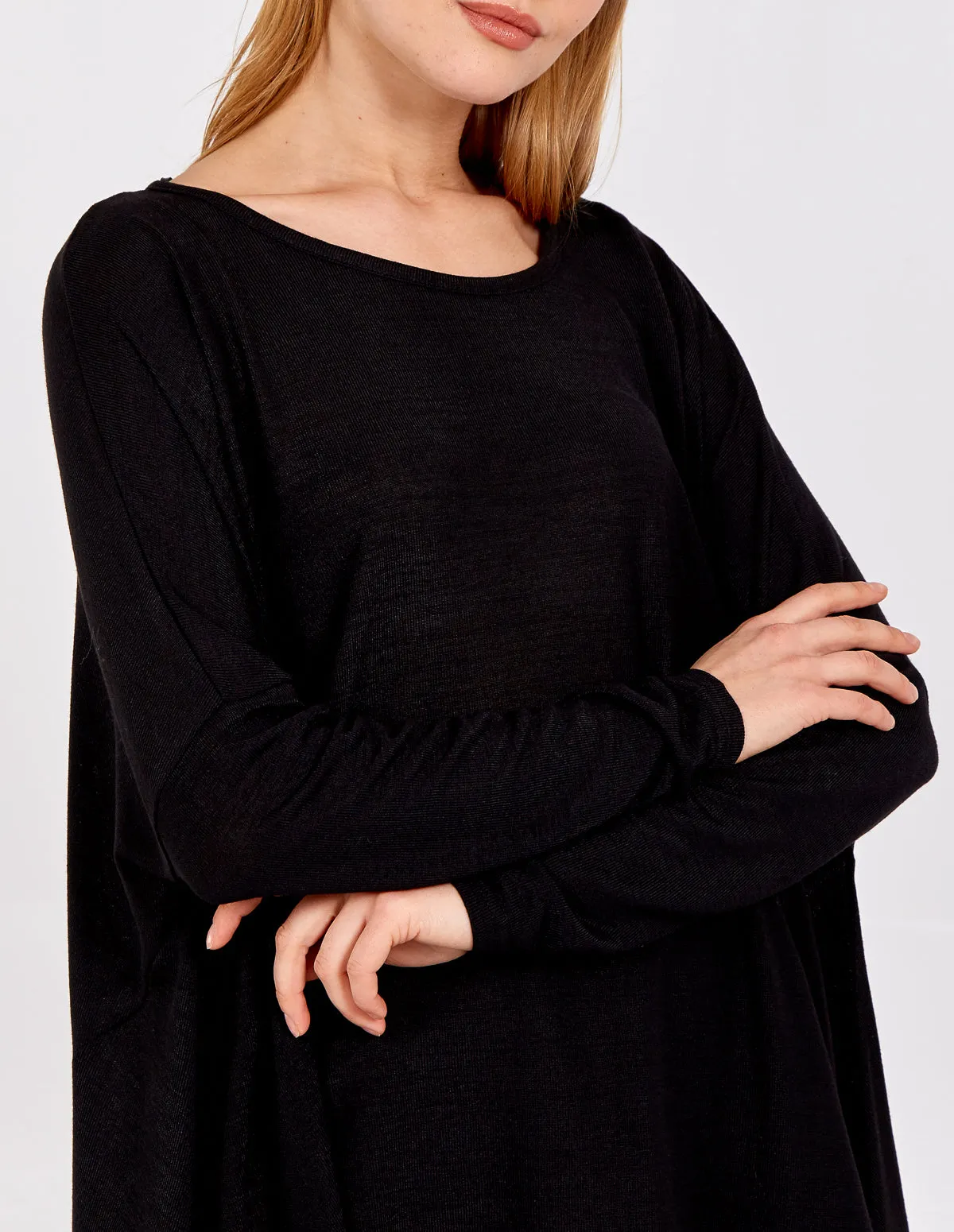 JULIA - Oversized Hanky Hem Top sold by Blue Vanilla product image thumbnail 4