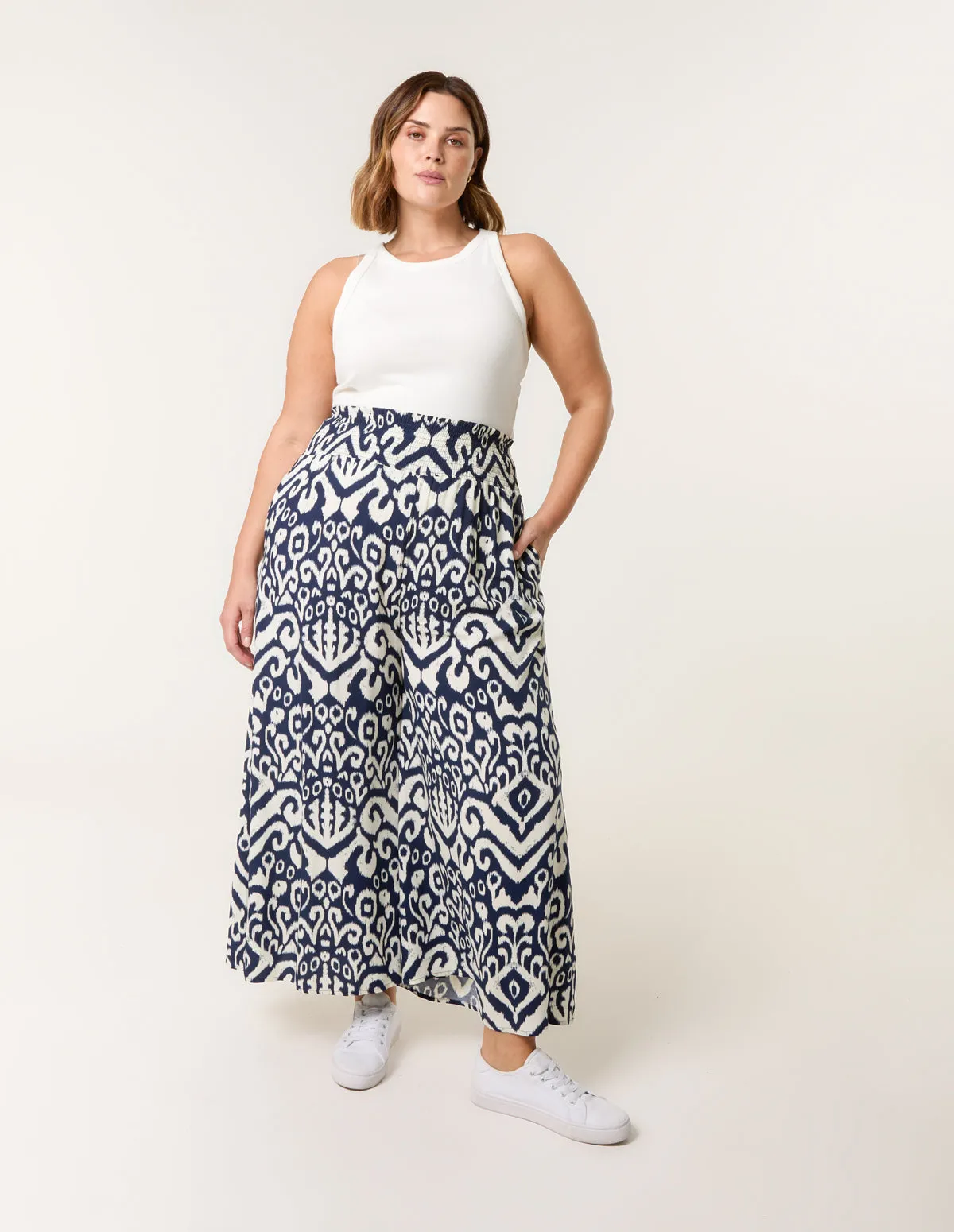 Curve Abstract Printed Shirred Waist Wide Leg Trouser sold by Blue Vanilla product image thumbnail 2