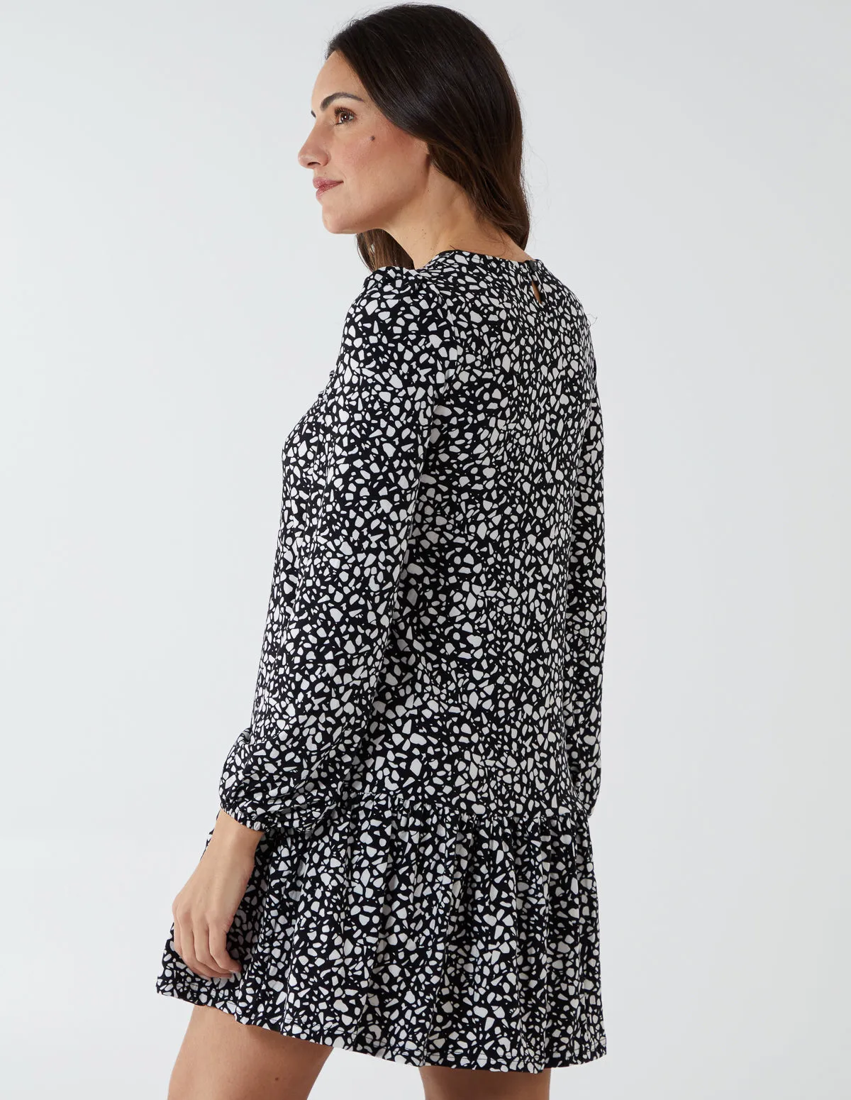 Balloon Sleeve Tiered Hem Swing Dress sold by Blue Vanilla product image thumbnail 5