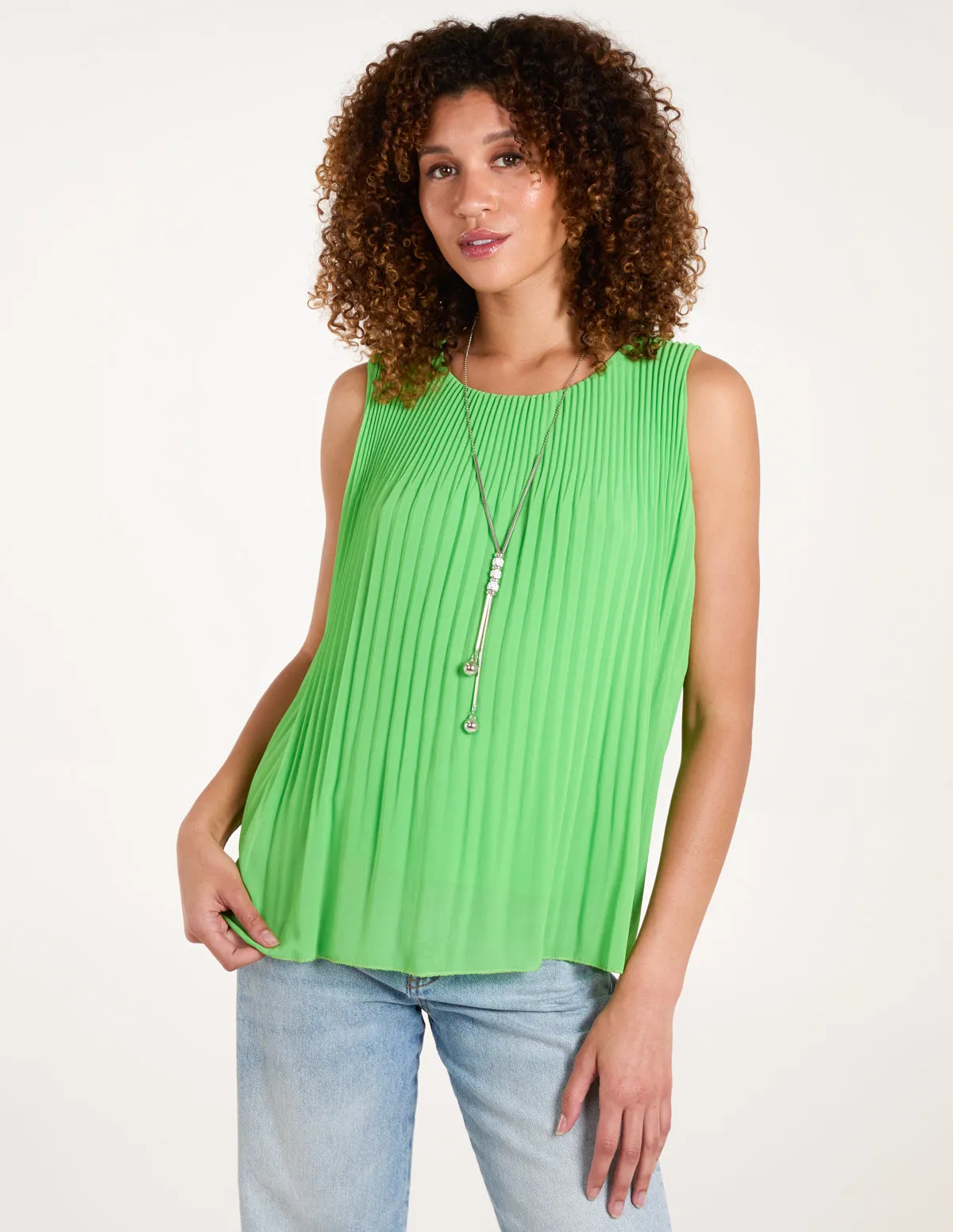 Sleeveless Pleated Top With Necklace sold by Blue Vanilla
