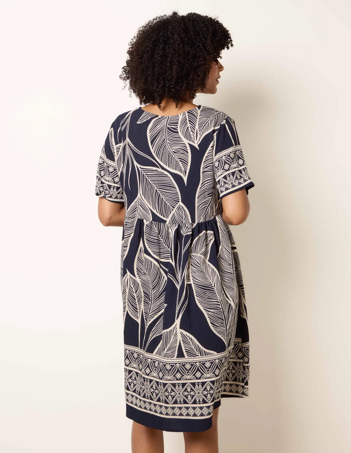 Dress With Tropical Leaf Print sold by Blue Vanilla product image thumbnail 4