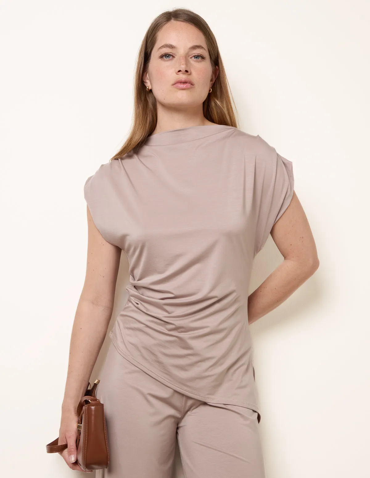 Soft Jersey Asymmetric Hem Set sold by Blue Vanilla product image thumbnail 2