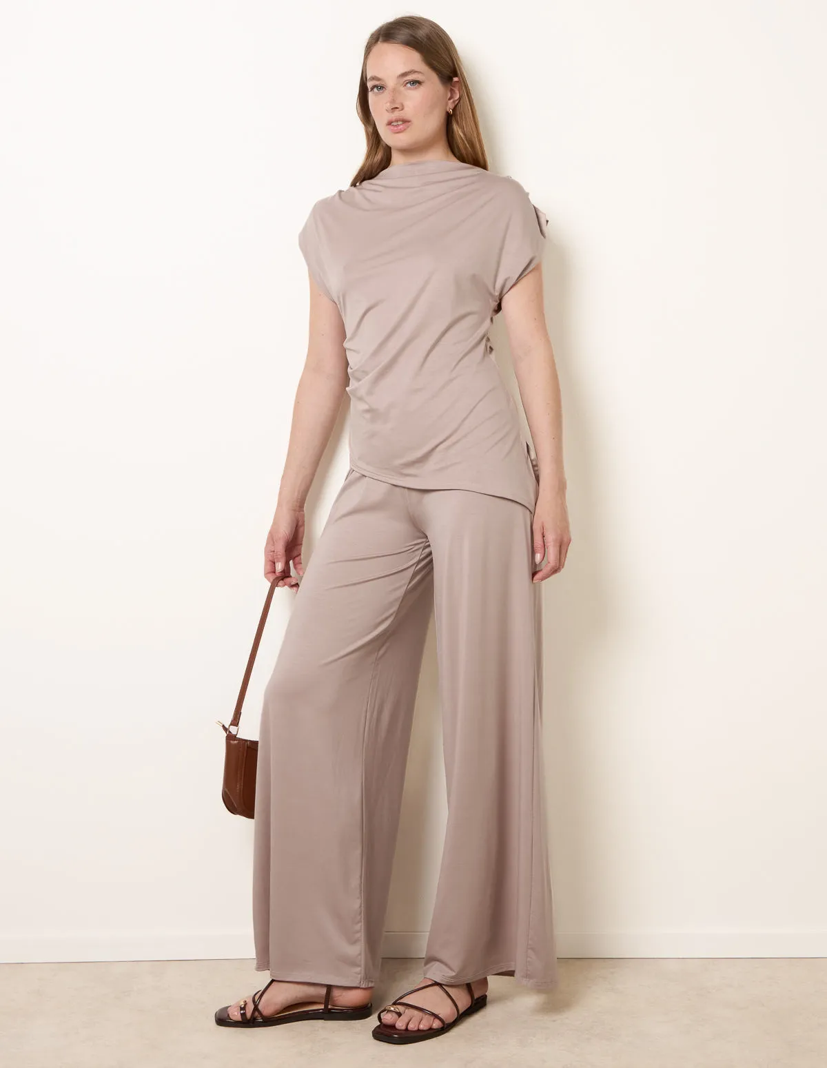 Soft Jersey Asymmetric Hem Set sold by Blue Vanilla product image thumbnail 3